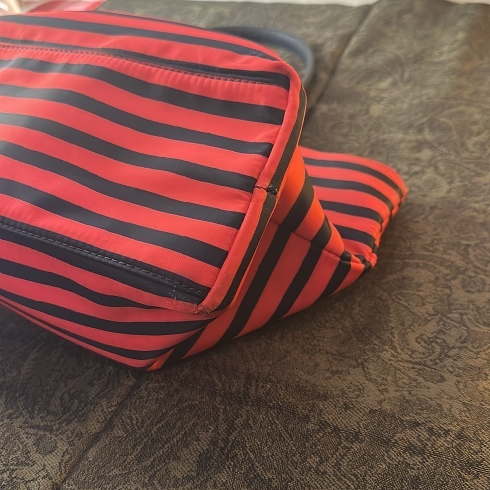 Kate Spade Catie Classic Red and Navy Striped Tote Bag LIKE NEW - Picture 11 of 12